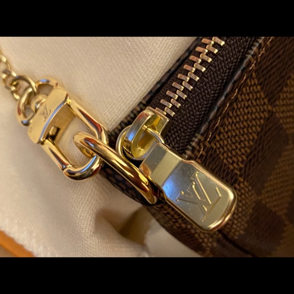 Louis Vuitton Mini Pochette Damier Pouchette - Picture 8 of 13